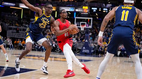Grant, Ayton lead the Trail Blazers to a 114-110 victory over the Pacers